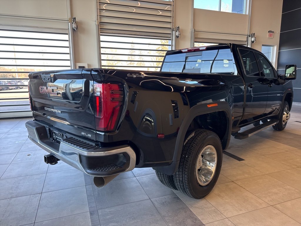 Used 2025 GMC Sierra 3500 SLE w/ SLE Value Package image 7