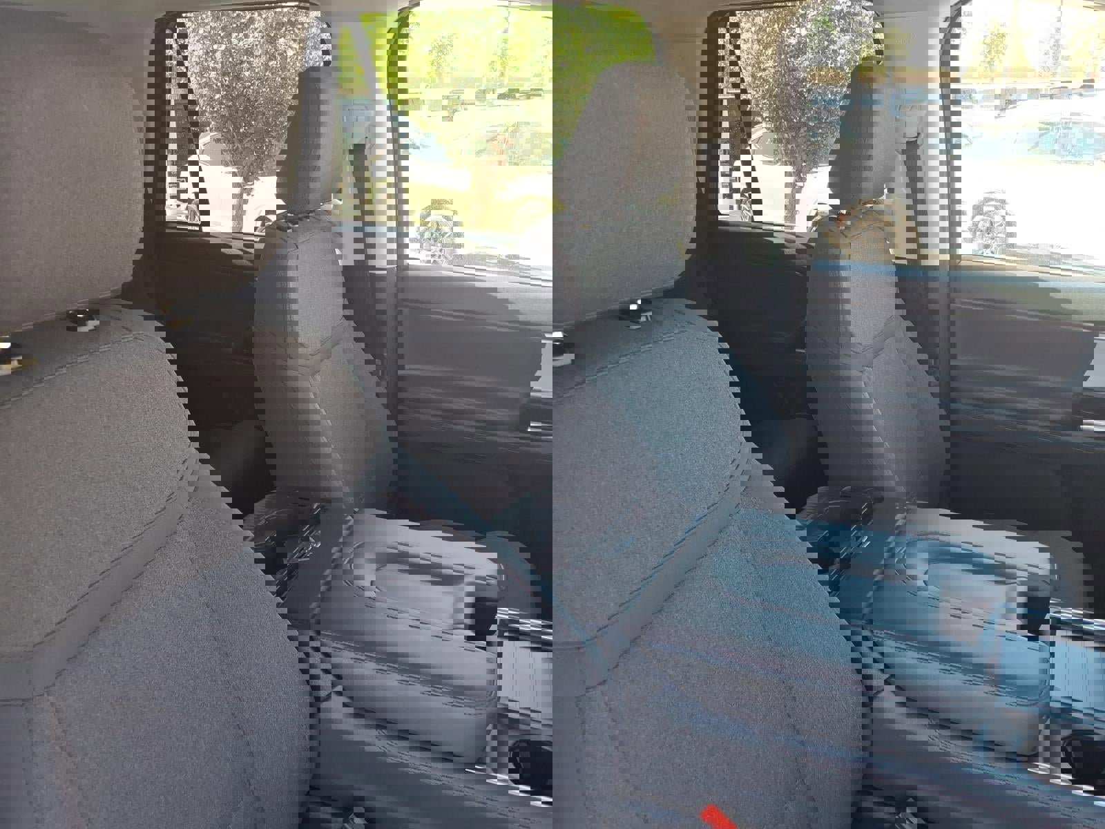 Certified 2025 Ford Expedition Active image 12