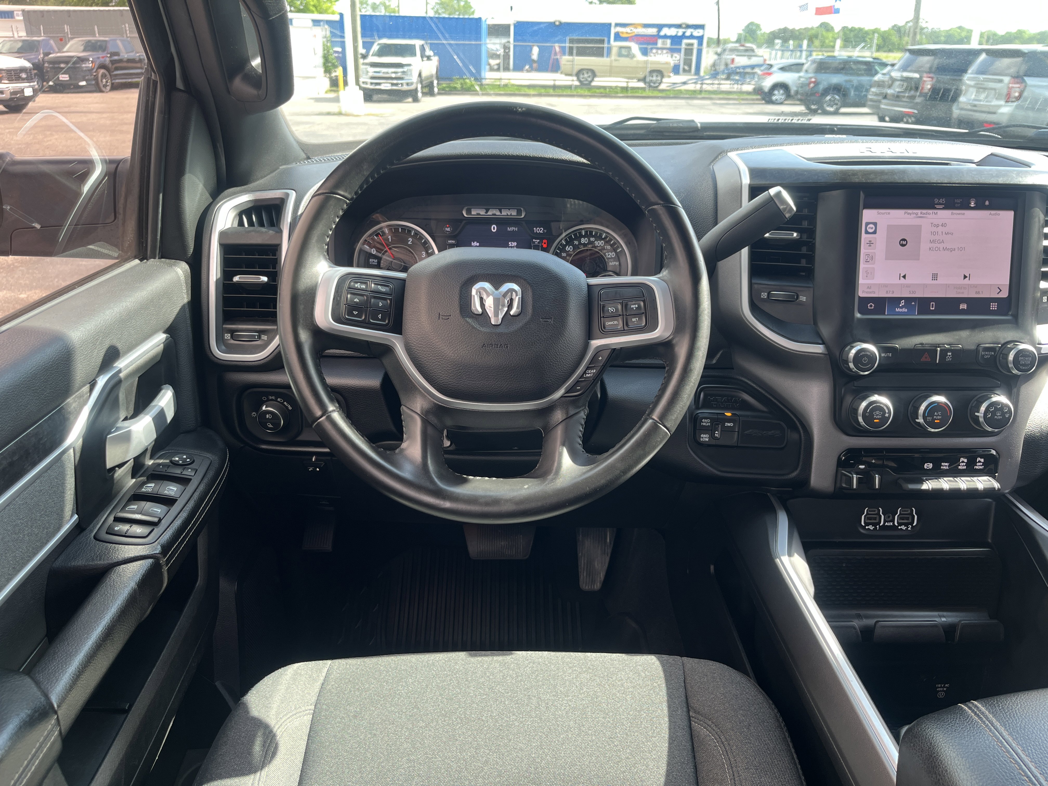 Used 2022 RAM 2500 Lone Star w/ Night Edition image 30