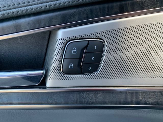 Certified 2019 Lincoln Nautilus Reserve w/ Ultimate Package AWD/4WD image 15