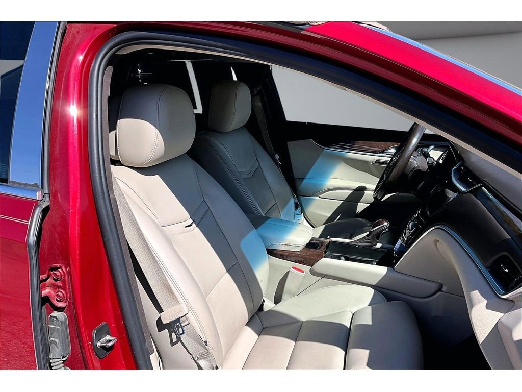 Used 2014 Cadillac XTS Luxury FWD image 10