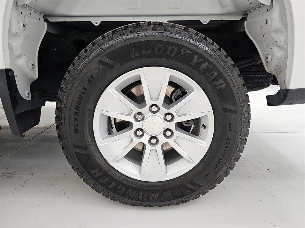 Used 2021 Chevrolet Silverado 1500 LT image 41