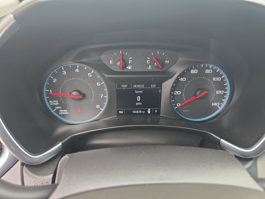 Used 2018 Chevrolet Equinox LT FWD image 34