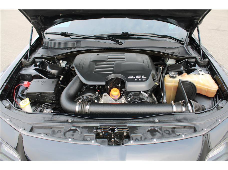 Used 2021 Chrysler 300 S RWD image 37