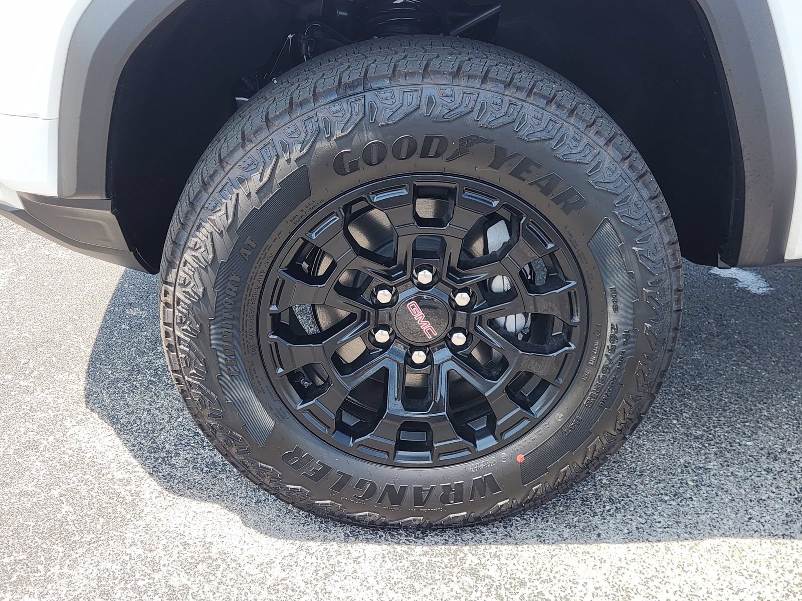 New 2026 GMC Canyon Elevation w/ Convenience Package RWD image 14