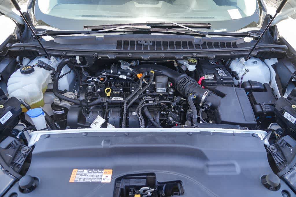 Used 2020 Ford Edge SE FWD image 26