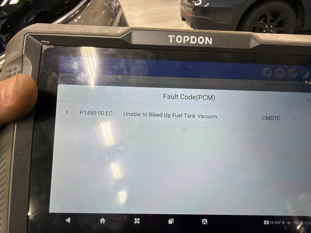 Used 2018 Lincoln MKX Reserve w/ Driver Assistance Package AWD/4WD image 9