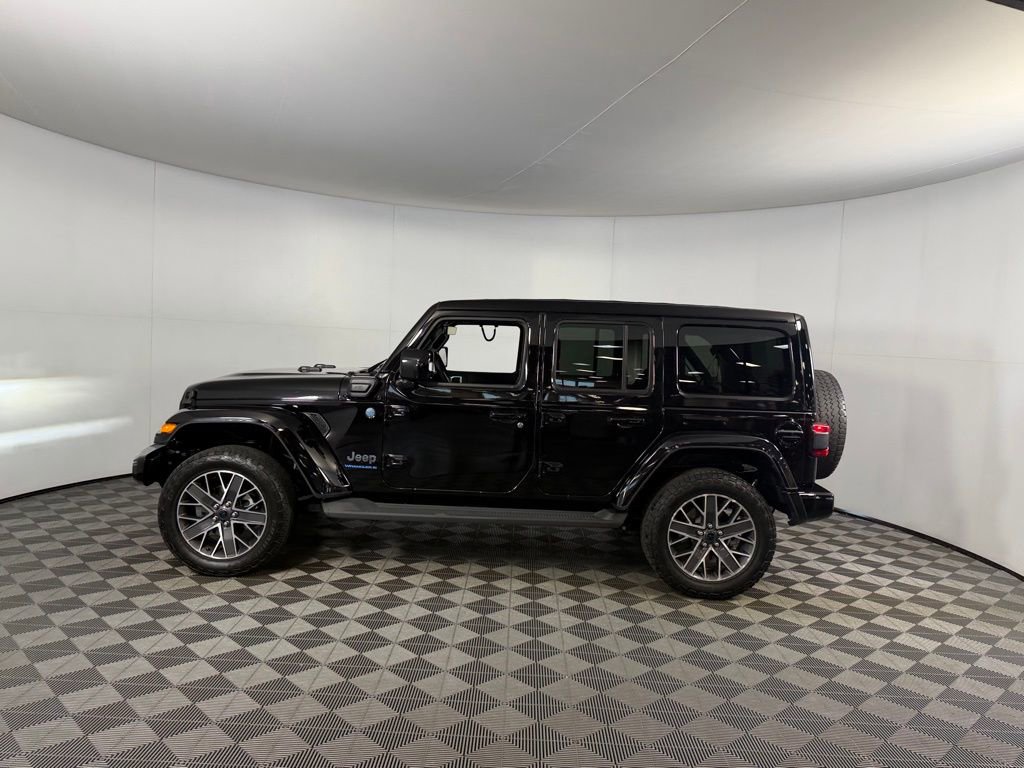 Used 2024 Jeep Wrangler High Altitude image 10
