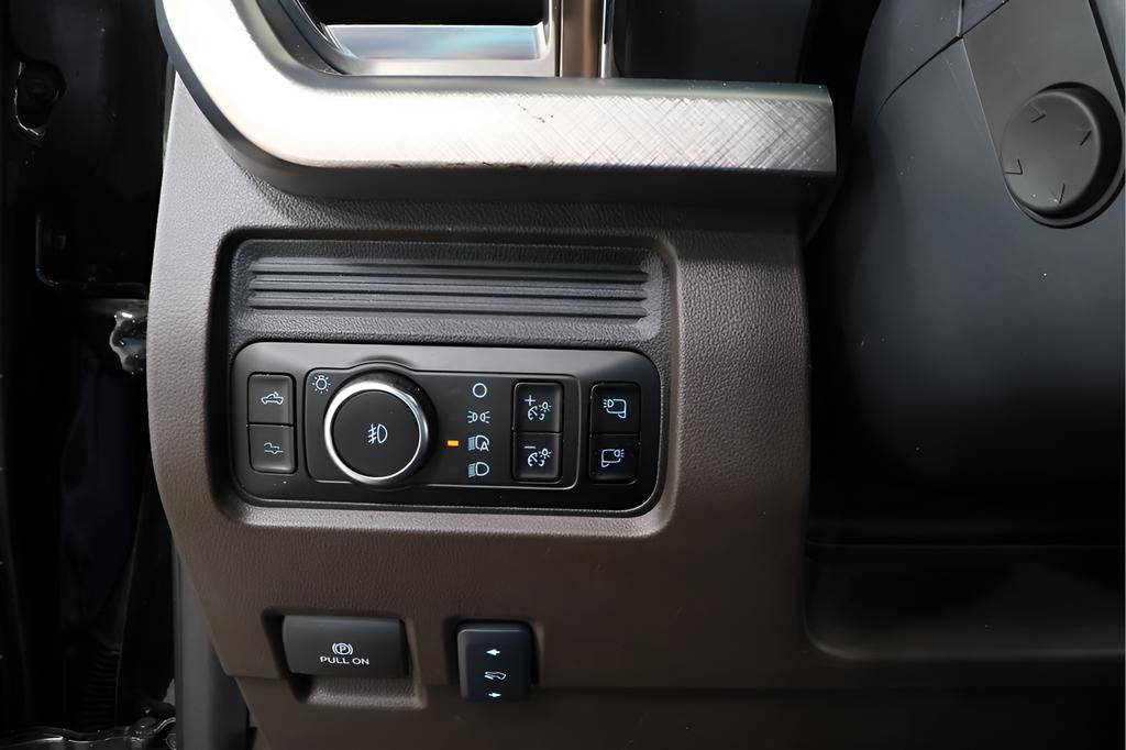 Used 2025 Ford F450 King Ranch AWD/4WD image 20