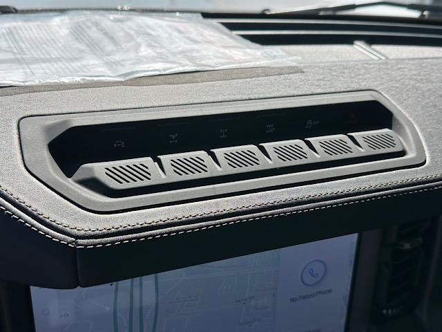 Used 2025 Ford Bronco Badlands AWD/4WD image 32
