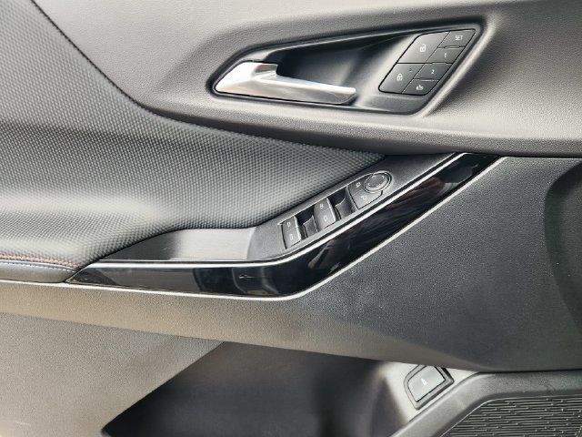 Used 2026 Chevrolet Equinox RS w/ Convenience Package III FWD image 26