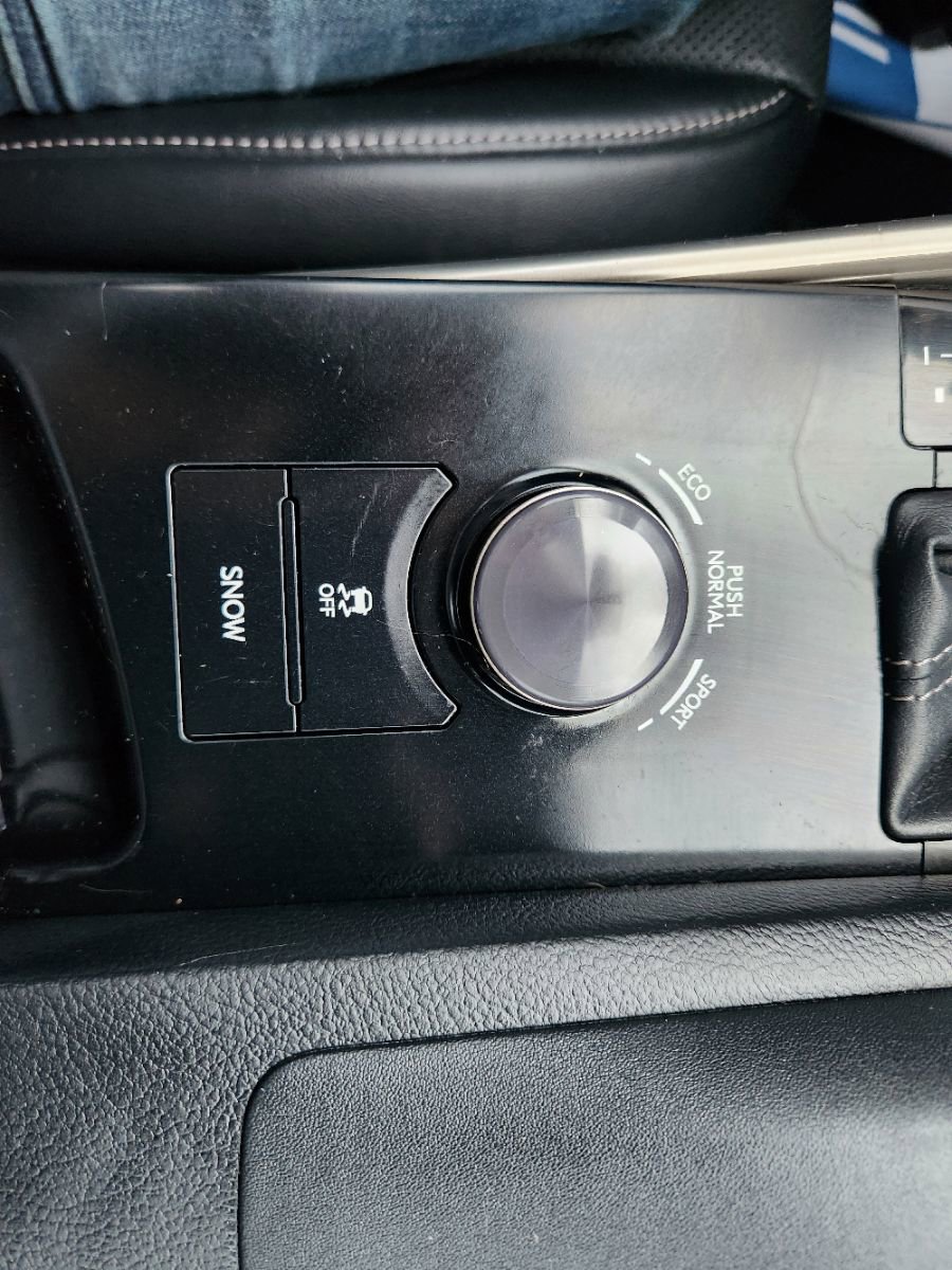 Used 2014 Lexus IS 250 w/ F-Sport Package image 17