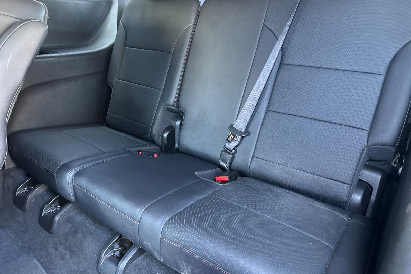 Used 2025 Chevrolet Traverse Z71 image 19