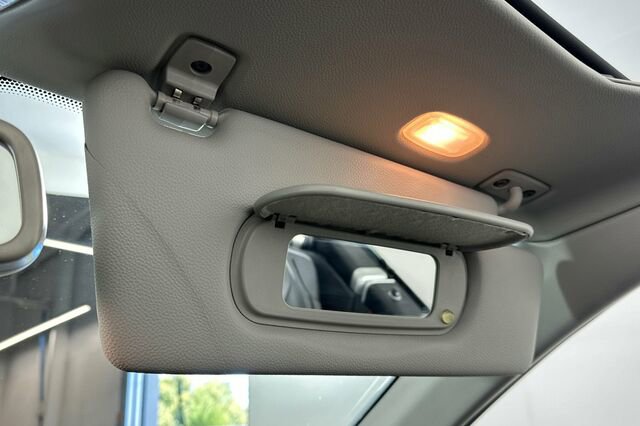 Used 2005 Mercedes-Benz SL 500 image 37