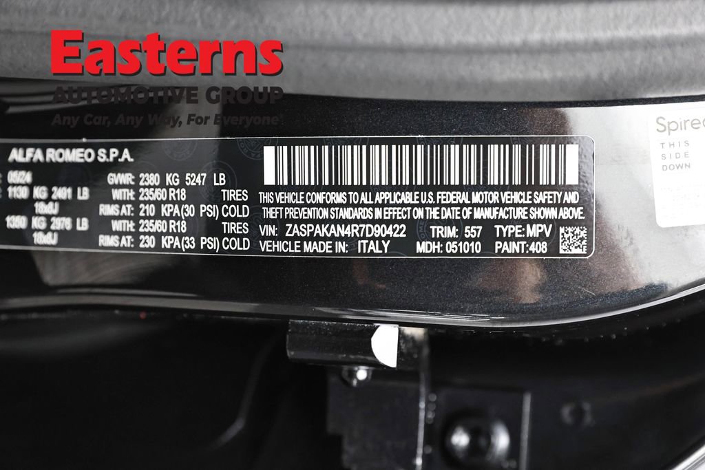 Used 2024 Alfa Romeo Stelvio Sprint image 35