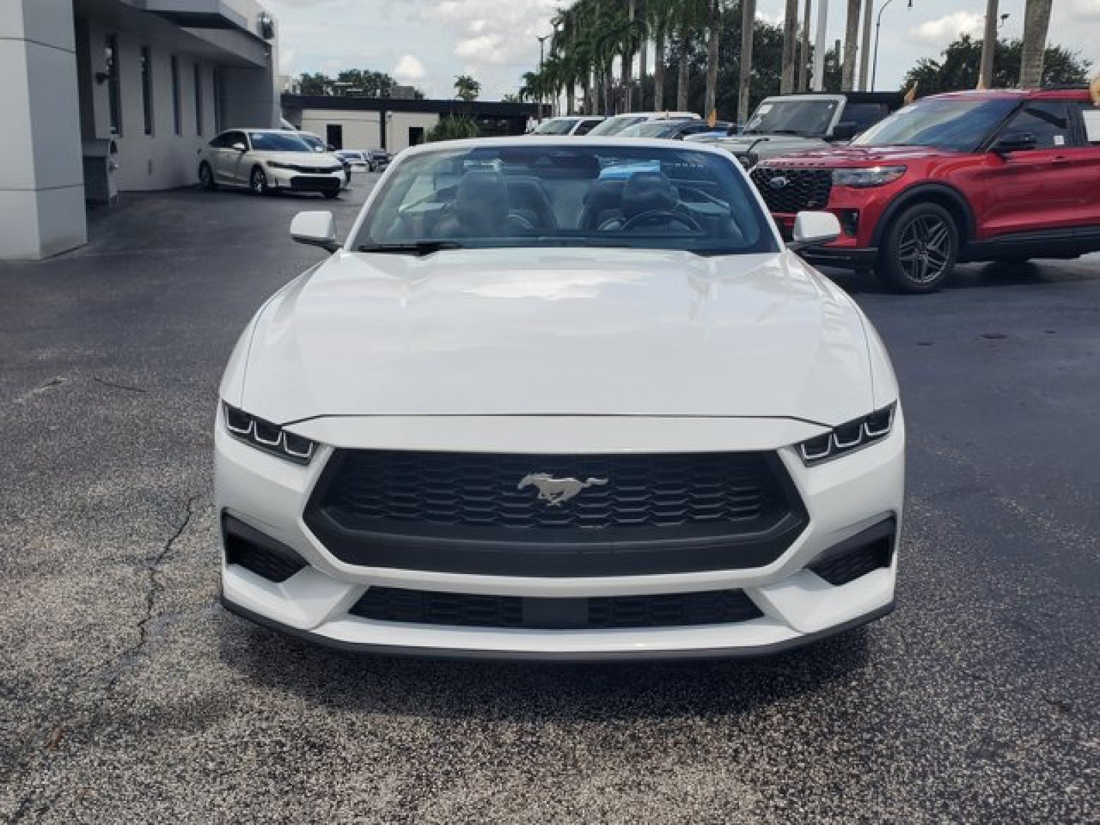 Used 2024 Ford Mustang Premium RWD image 31