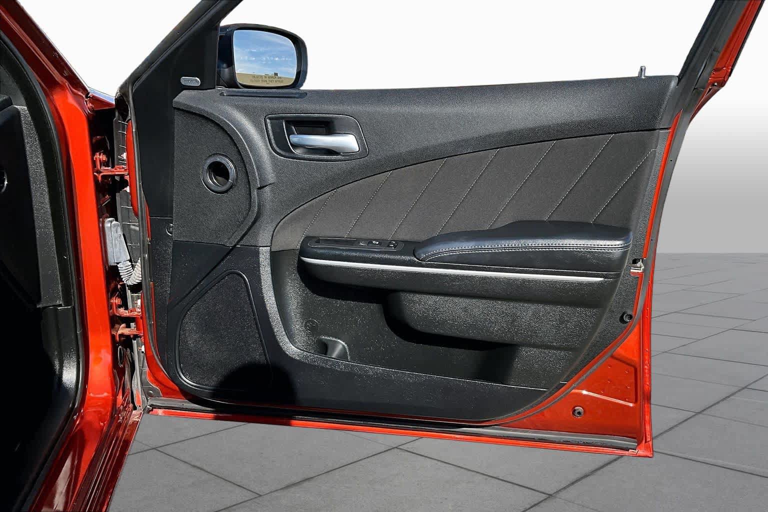 Used 2023 Dodge Charger SXT RWD image 20