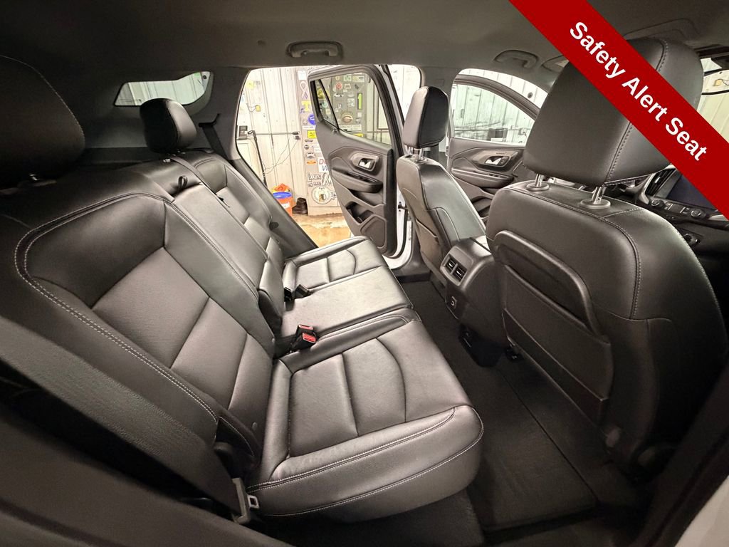 Used 2023 GMC Terrain SLT AWD/4WD image 33