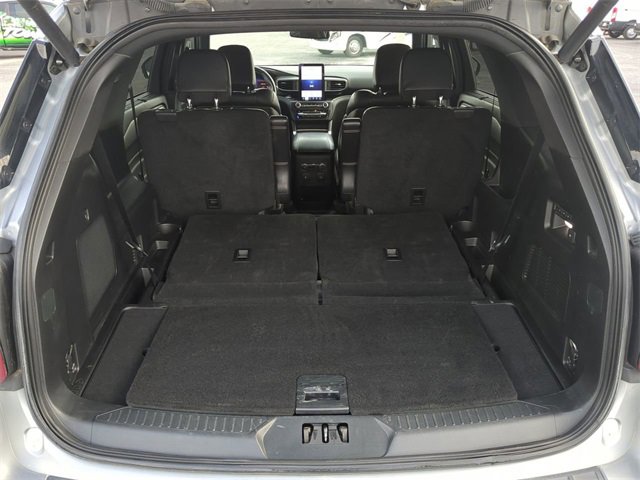 Used 2020 Ford Explorer ST w/ ST Street Pack image 15