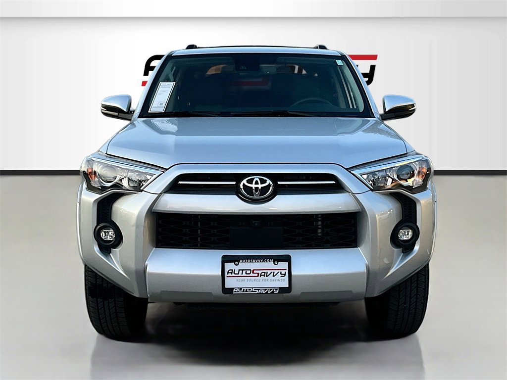 Used 2022 Toyota 4Runner SR5 Premium w/ Moonroof Package image 2