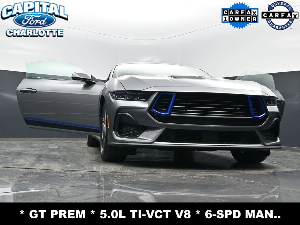 Used 2025 Ford Mustang GT Premium RWD image 34