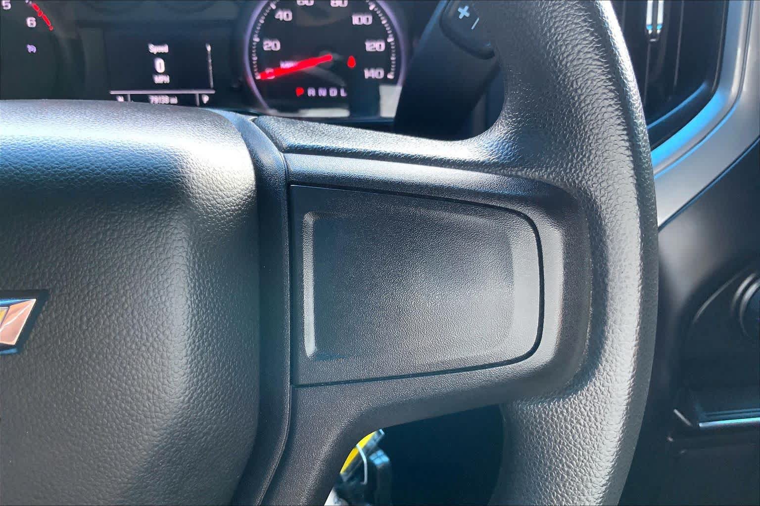 Used 2020 Chevrolet Silverado 1500 Custom w/ Infotainment Package RWD image 23