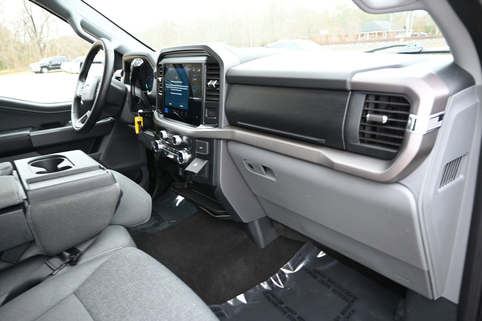 Used 2025 Ford F150 XLT w/ Equipment Group 301A Standard RWD image 25