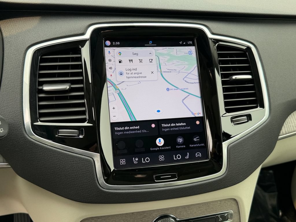 Certified 2023 Volvo XC90 B6 Plus AWD/4WD image 21