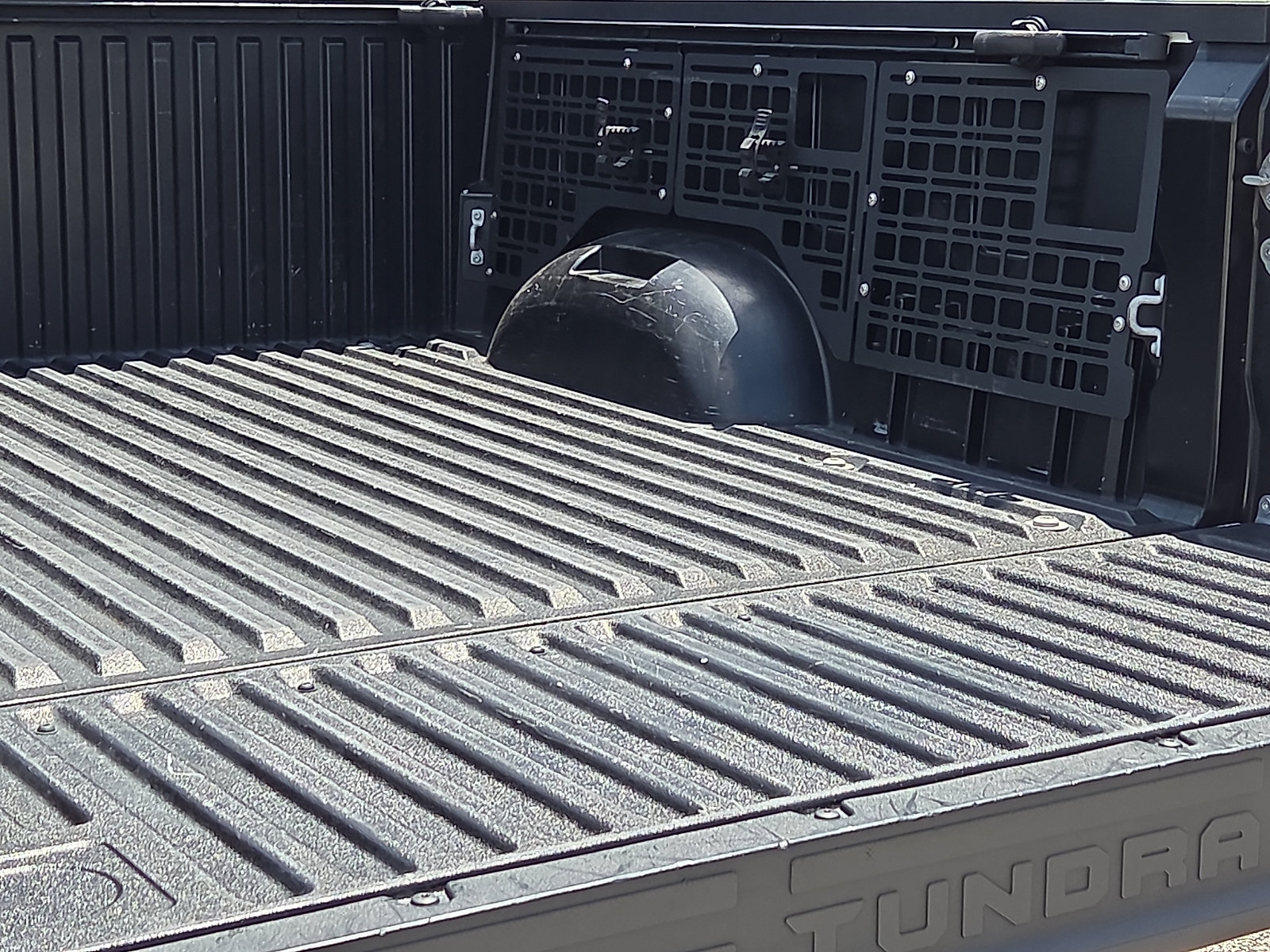 Used 2024 Toyota Tundra SR w/ SR Tow Package AWD/4WD image 9