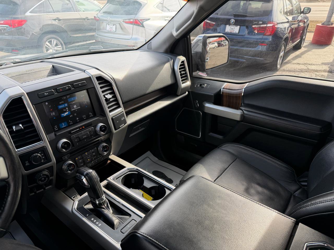 Used 2017 Ford F150 Lariat w/ Equipment Group 502A Luxury image 22