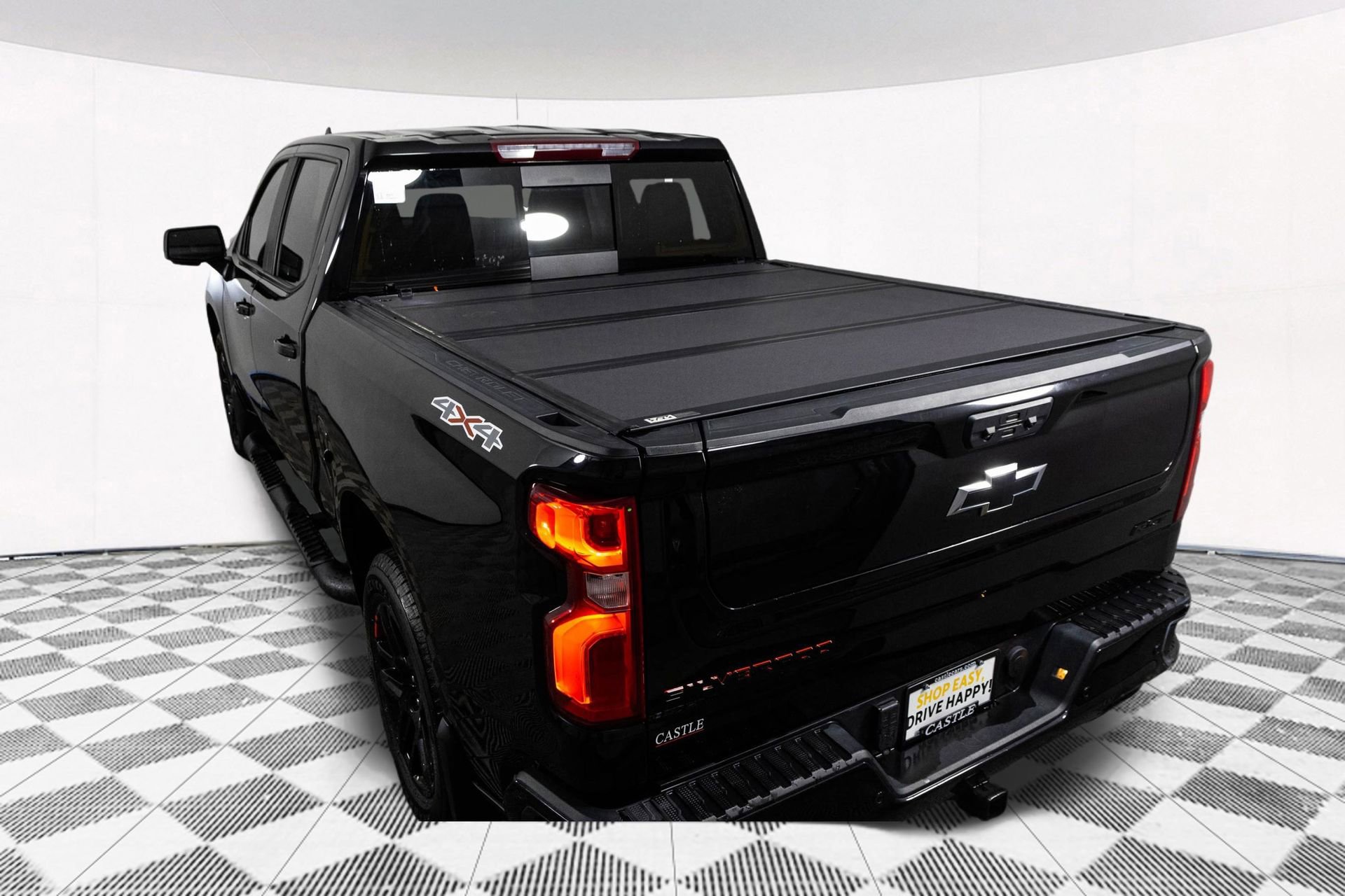 Used 2024 Chevrolet Silverado 1500 RST w/ Redline Edition AWD/4WD image 13