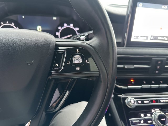 Used 2021 Lincoln Corsair AWD w/ Premium Package image 38