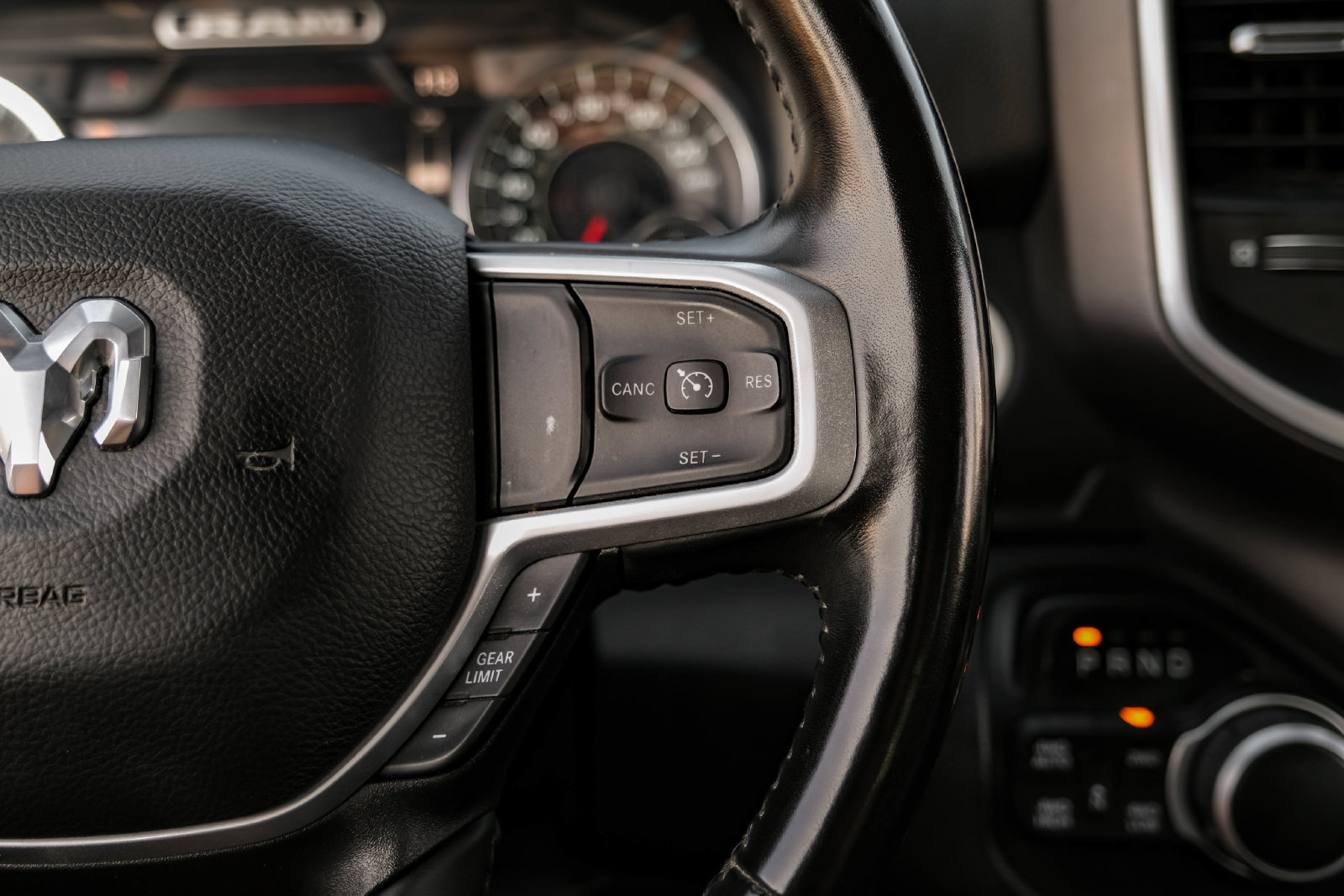 Used 2022 RAM 1500 Big Horn AWD/4WD image 14
