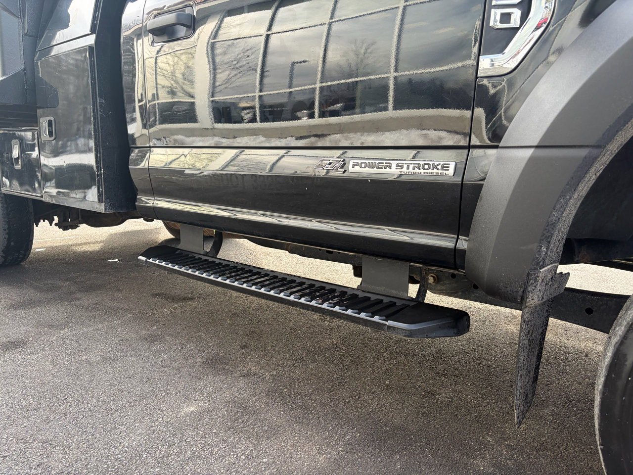 Used 2018 Ford F550 4x4 Regular Cab Super Duty image 14