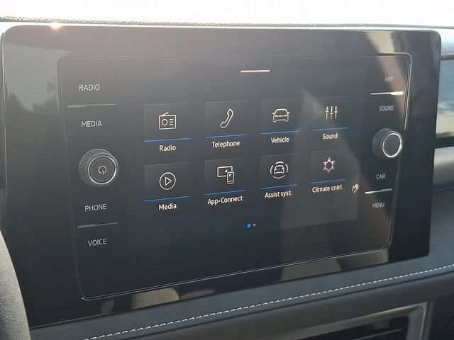 Certified 2026 Volkswagen Taos SE AWD/4WD image 23