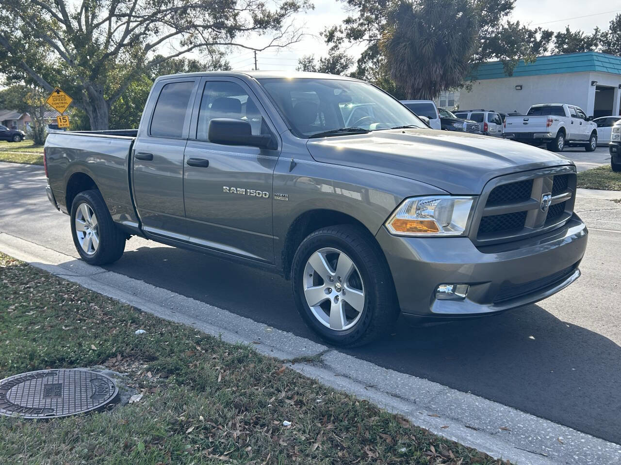 Used 2012 RAM 1500 Express image 2