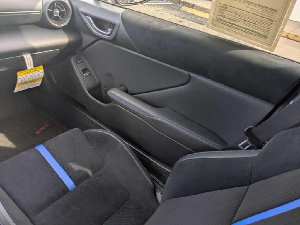 Used 2025 Subaru BRZ tS w/ Popular Package 2 RWD image 22