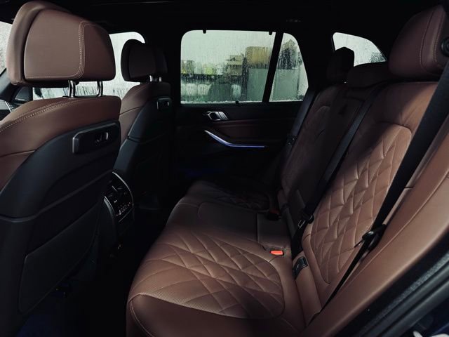 New 2026 BMW X5 xDrive40i w/ M Sport Package image 21