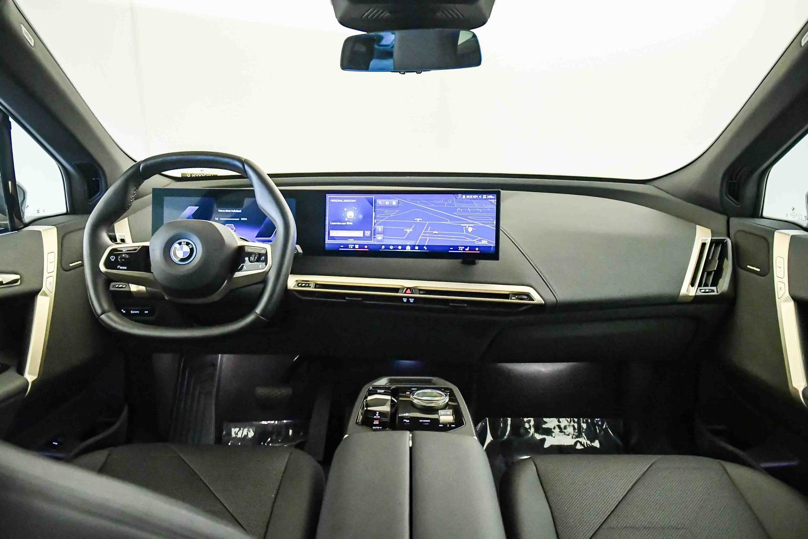 Certified 2024 BMW iX xDrive50 AWD/4WD image 15