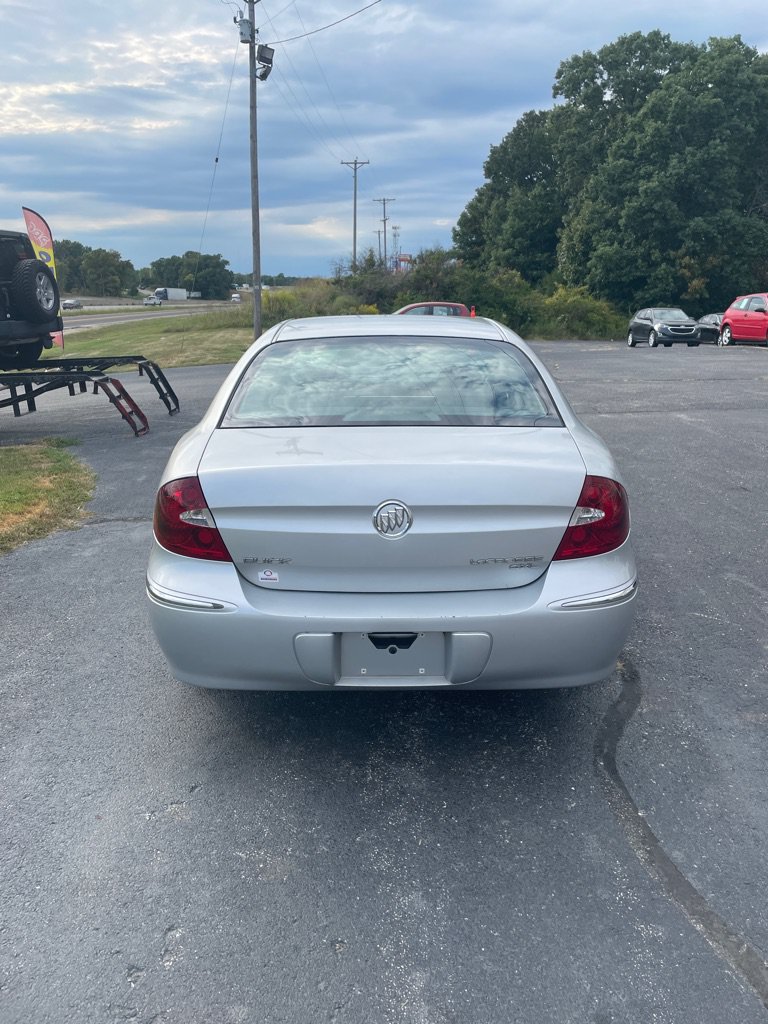 Used 2005 Buick LaCrosse CXL w/ Chrome Appearance Package FWD image 4