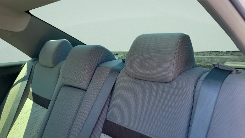 Used 2013 Toyota Camry LE FWD image 10