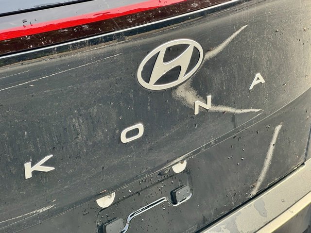 Used 2024 Hyundai Kona SEL w/ Convenience Package image 16