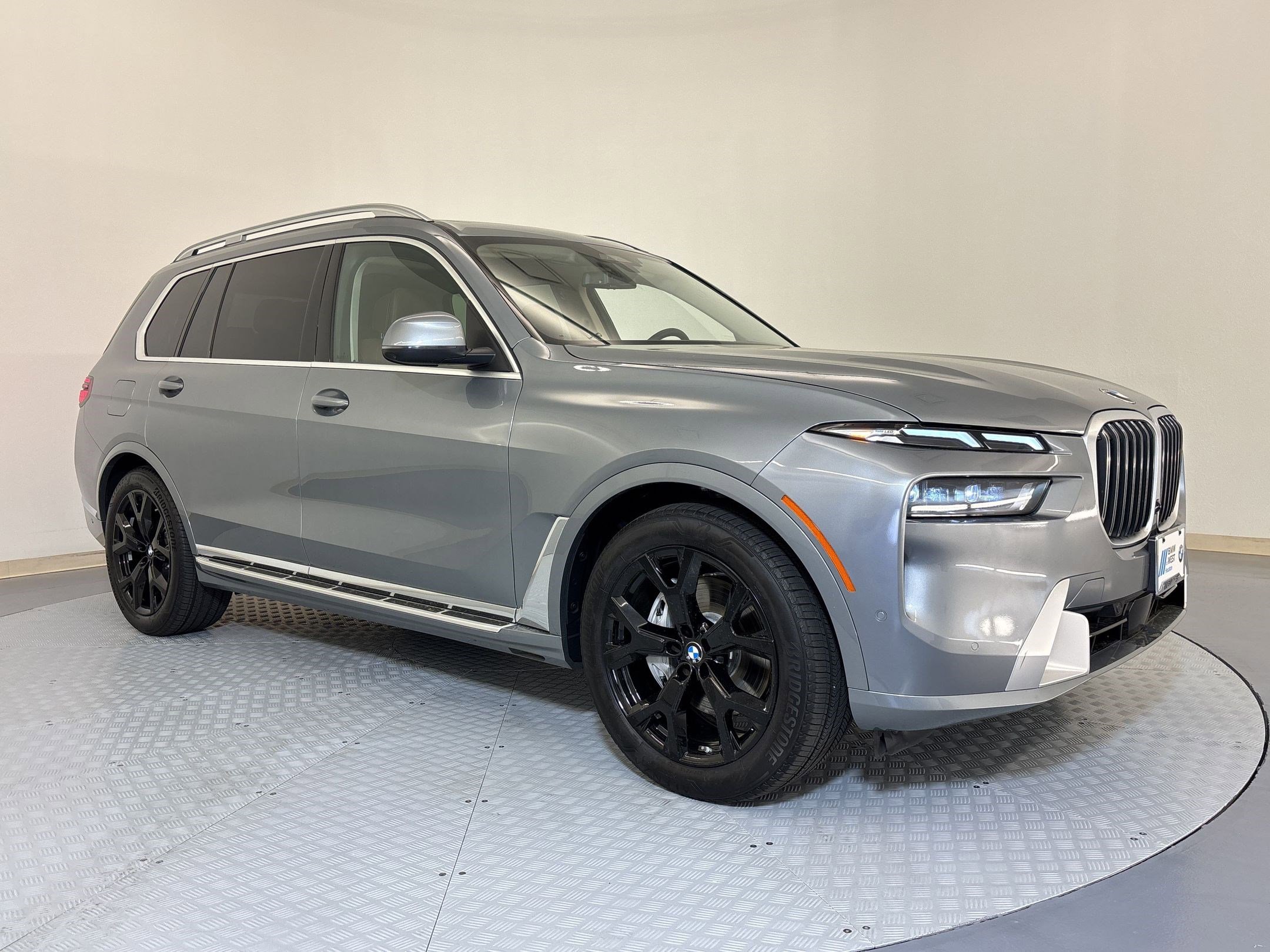 Used 2026 BMW X7 xDrive40i image 6