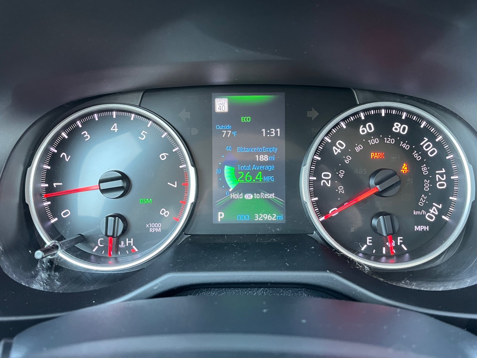 Used 2022 Toyota RAV4 XLE AWD/4WD image 10