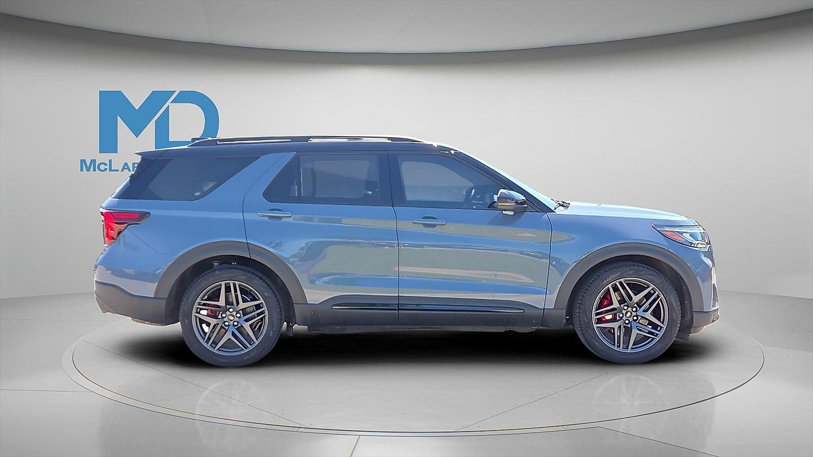 Certified 2025 Ford Explorer ST image 6