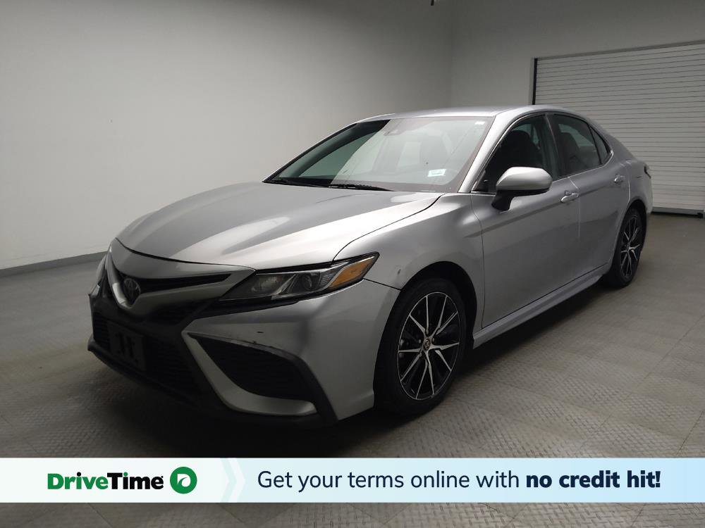 Used 2023 Toyota Camry SE FWD image 1