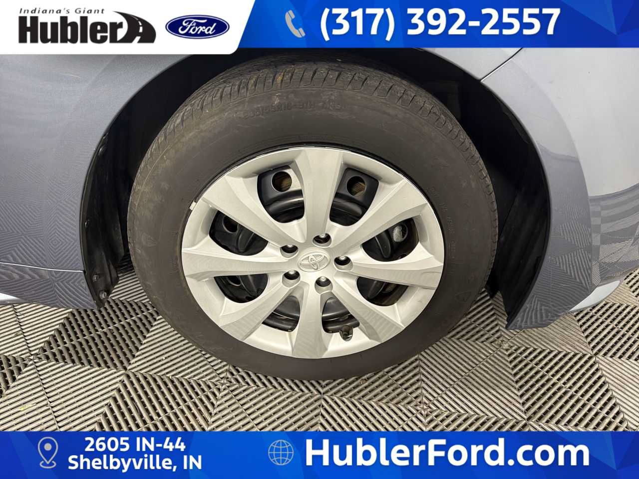 Used 2025 Toyota Corolla LE FWD image 10