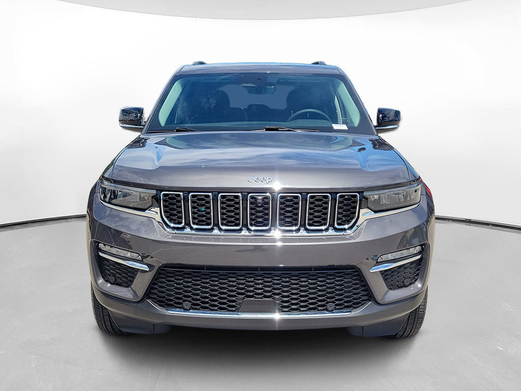 Used 2023 Jeep Grand Cherokee Limited w/ Luxury Tech Group II RWD image 2