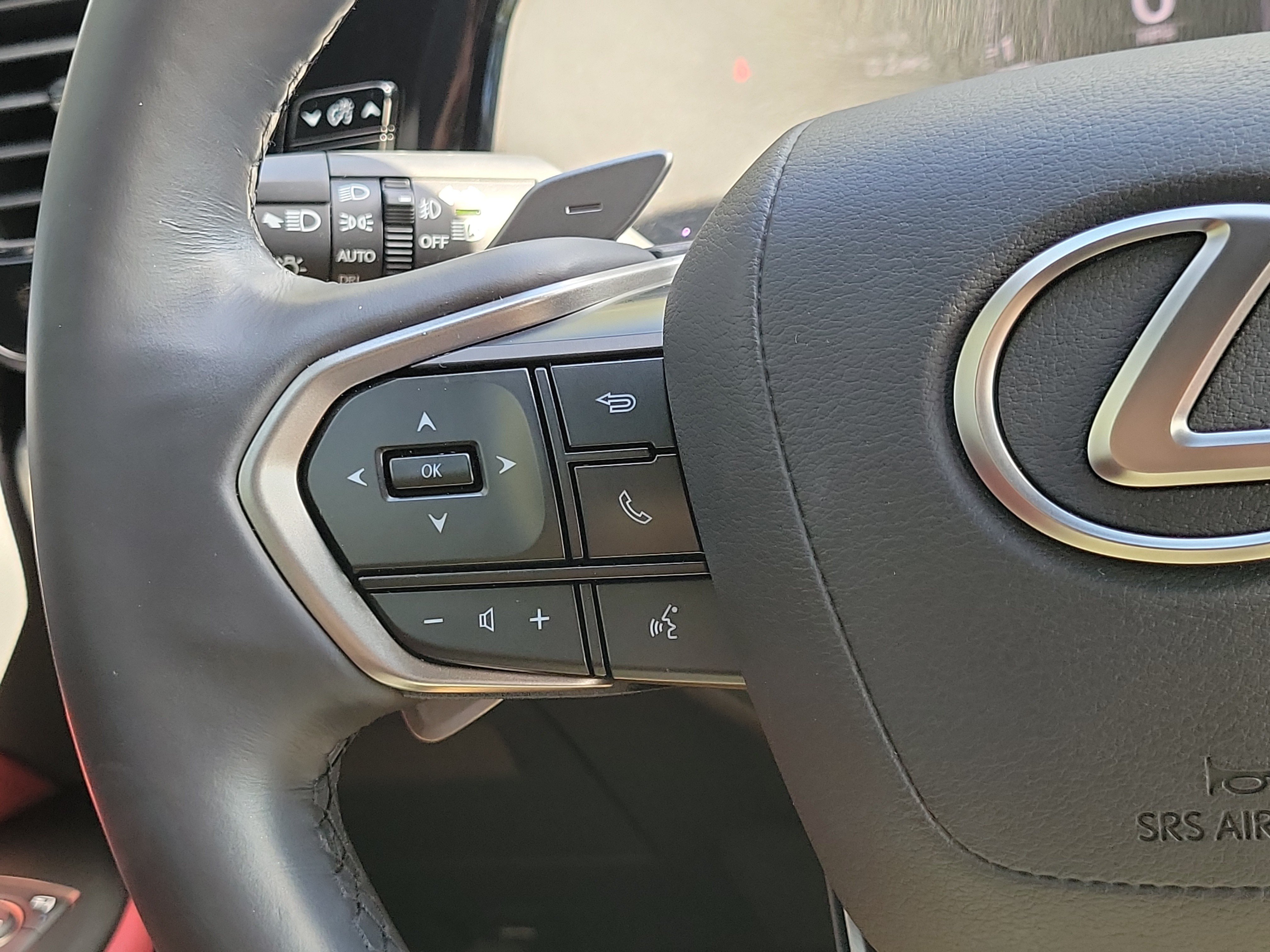Used 2025 Lexus NX 250 FWD w/ Cold Area Package image 18