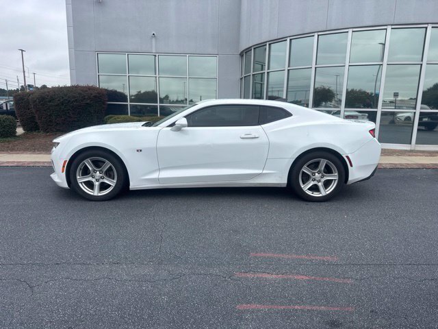 Used 2016 Chevrolet Camaro LT RWD image 11